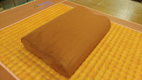 Ereada Amethyst Pillow 19"L x 12"W x 3.3"H Rich Brown GENTLE with Detachable Pad
